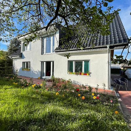 Villa Dada Ahrensfelde Bagian luar foto